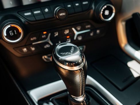 Used 2015 Chevrolet Corvette Stingray Coupe w/ 3LT Preferred Equipment Group image 36