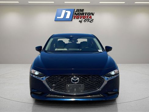 Used 2025 MAZDA MAZDA3 s image 2