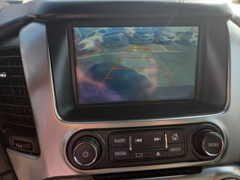 Used 2017 Chevrolet Tahoe LT image 19