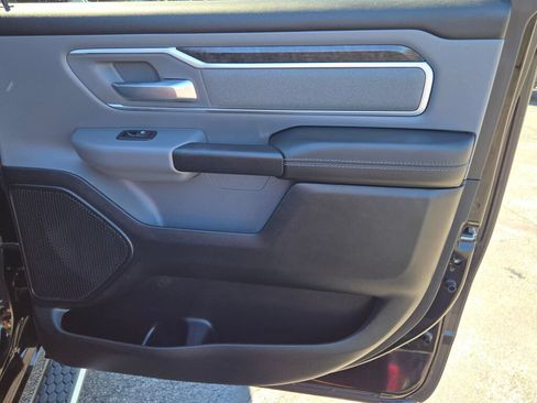 Used 2021 RAM 1500 Lone Star AWD/4WD image 9