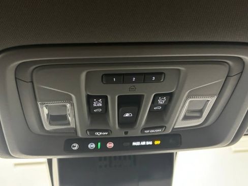 Used 2024 GMC Sierra 1500 Denali w/ Denali Reserve Package AWD/4WD image 48