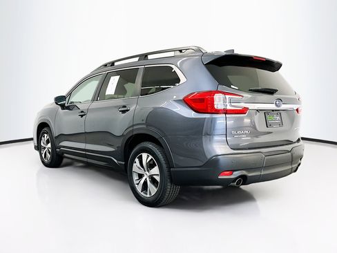 Used 2025 Subaru Ascent Premium image 5