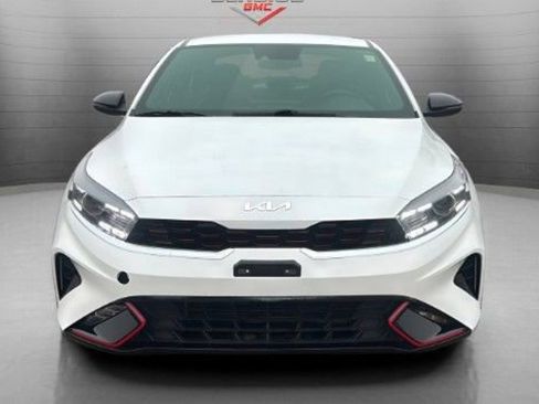 Used 2022 Kia Forte GT-Line FWD image 3