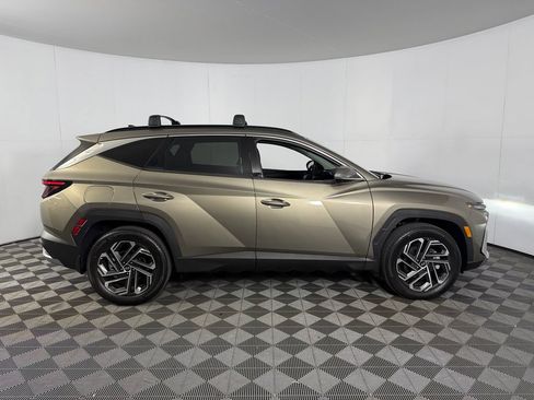 Used 2026 Hyundai Tucson Limited AWD/4WD image 7