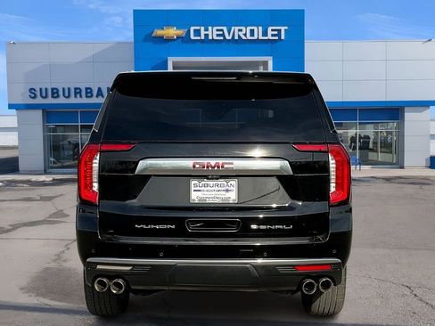 Used 2021 GMC Yukon XL Denali w/ Denali Ultimate Package image 4