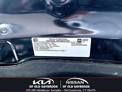 Used 2024 Chevrolet Equinox LT image 30