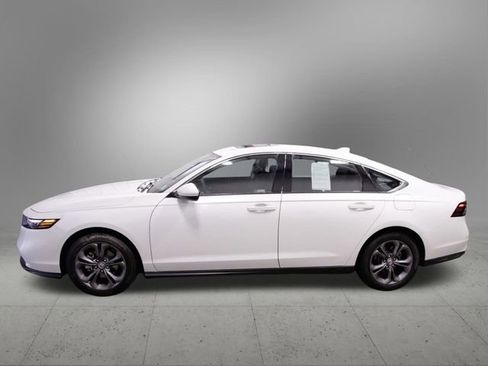 Certified 2023 Honda Accord EX image 2