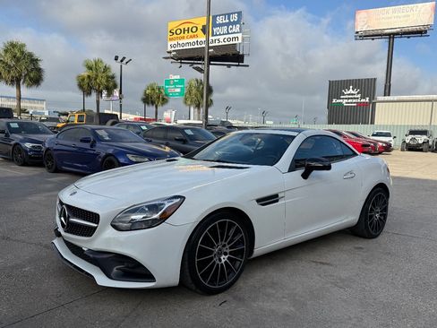 Used 2018 Mercedes-Benz SLC 300 w/ Premium 1 Package image 7