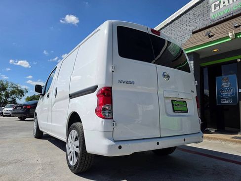 Used 2020 Nissan NV200 SV w/ Back Door Glass Package FWD image 9