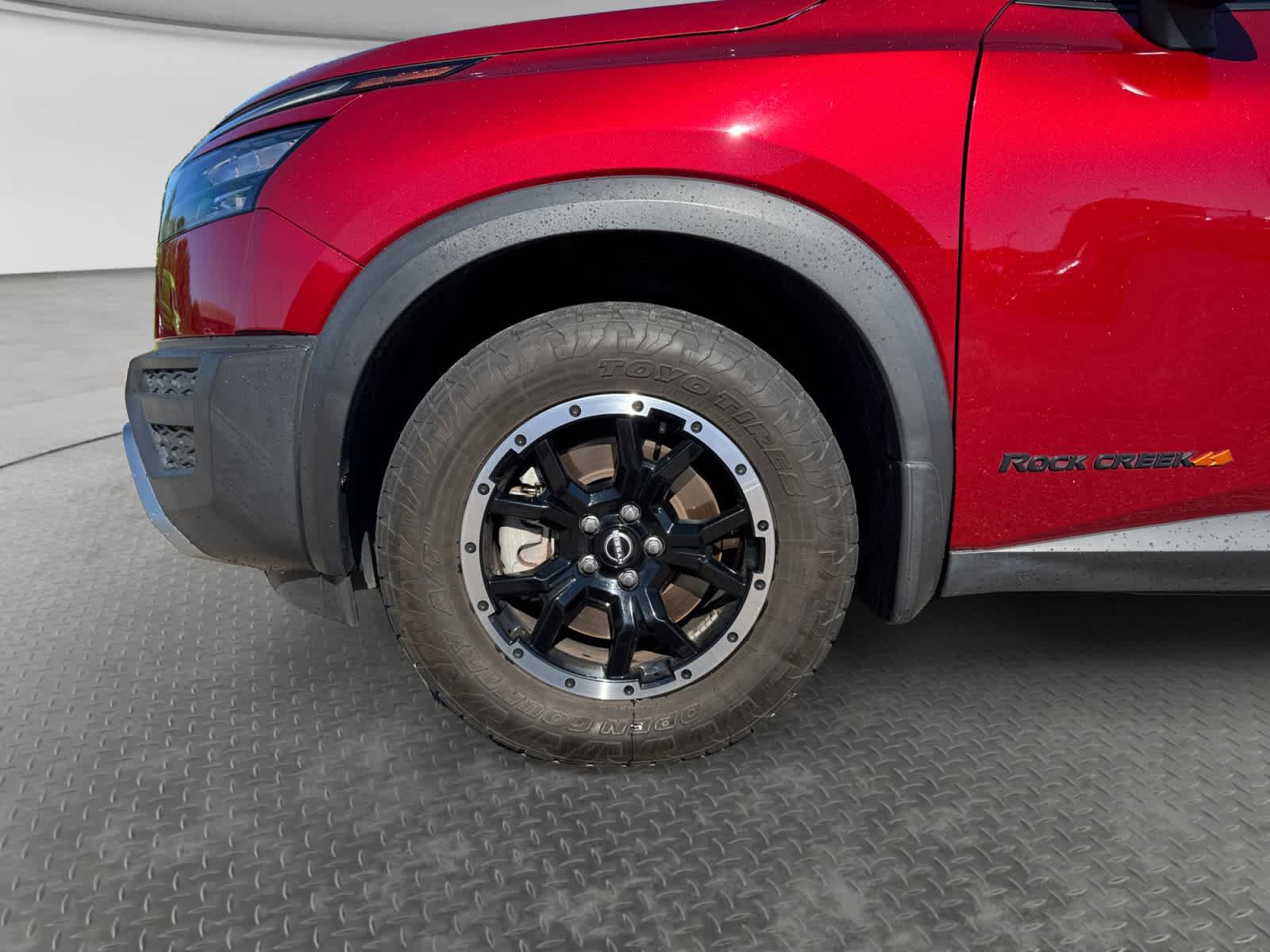 Used 2024 Nissan Pathfinder Rock Creek AWD/4WD image 9