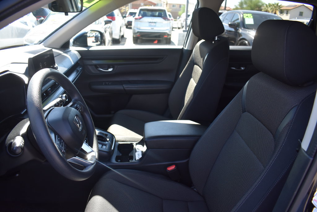 Used 2025 Honda CR-V LX image 19