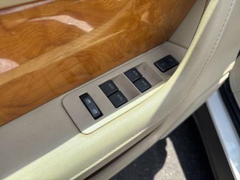 Used 2011 Lincoln MKS w/ 102A Rapid Spec Order Code FWD image 8