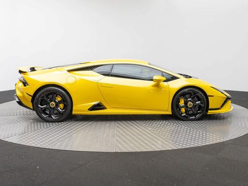 Used 2023 Lamborghini Huracan Tecnica RWD image 49