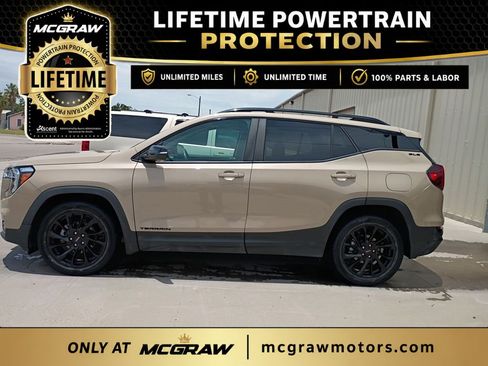 Used 2023 GMC Terrain SLE w/ Elevation Edition FWD image 10