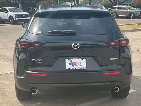 Used 2025 MAZDA CX-50 AWD 2.5 S w/ Premium Package image 4