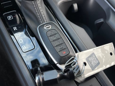 New 2026 Nissan Sentra SV w/ SV Convenience Package FWD image 30