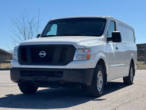 Used 2021 Nissan NV 1500 SV image 1