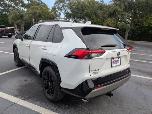 Used 2024 Toyota RAV4 SE w/ Convenience Package AWD/4WD image 6
