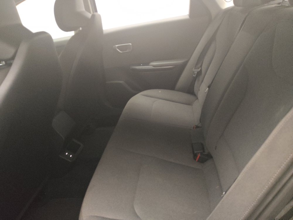 Used 2025 Kia K4 FWD image 18