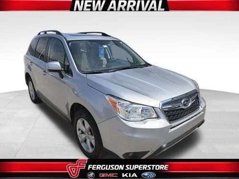 Used 2016 Subaru Forester 2.5i Limited AWD/4WD image 1