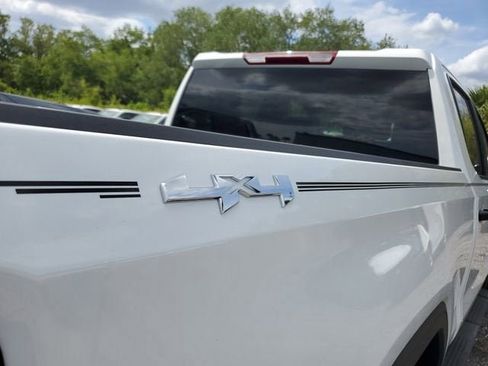 New 2026 GMC Sierra 1500 Pro w/ Pro Value Package AWD/4WD image 8