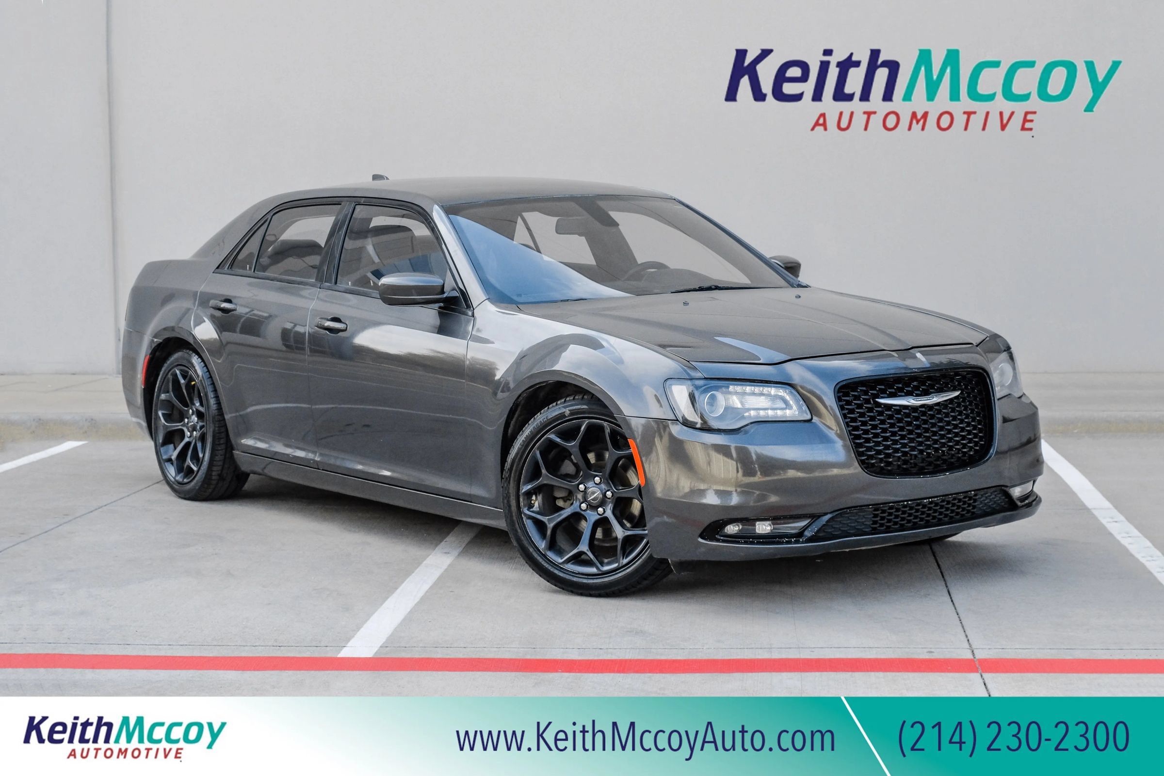 Used 2019 Chrysler 300 S RWD image 1