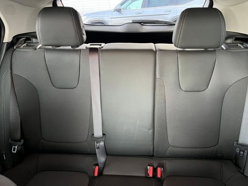 Used 2025 Buick Encore GX Preferred image 36