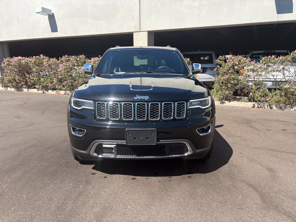 Used 2017 Jeep Grand Cherokee Limited w/ Luxury Group II RWD image 3