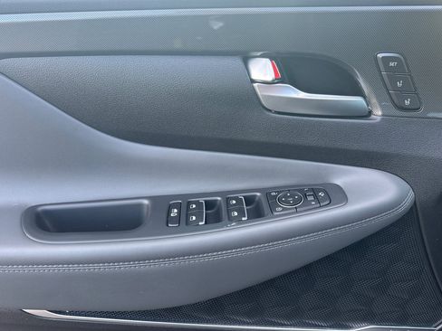 Used 2022 Hyundai Santa Fe Limited w/ Cargo Package image 10