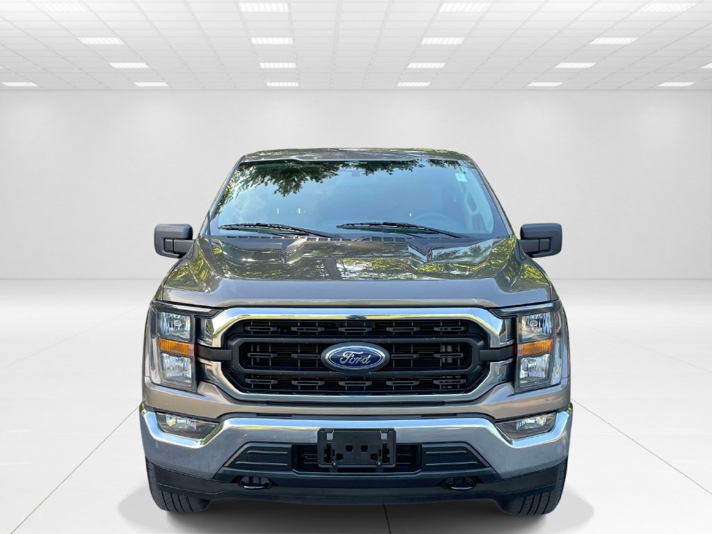 Used 2023 Ford F150 XLT AWD/4WD image 2