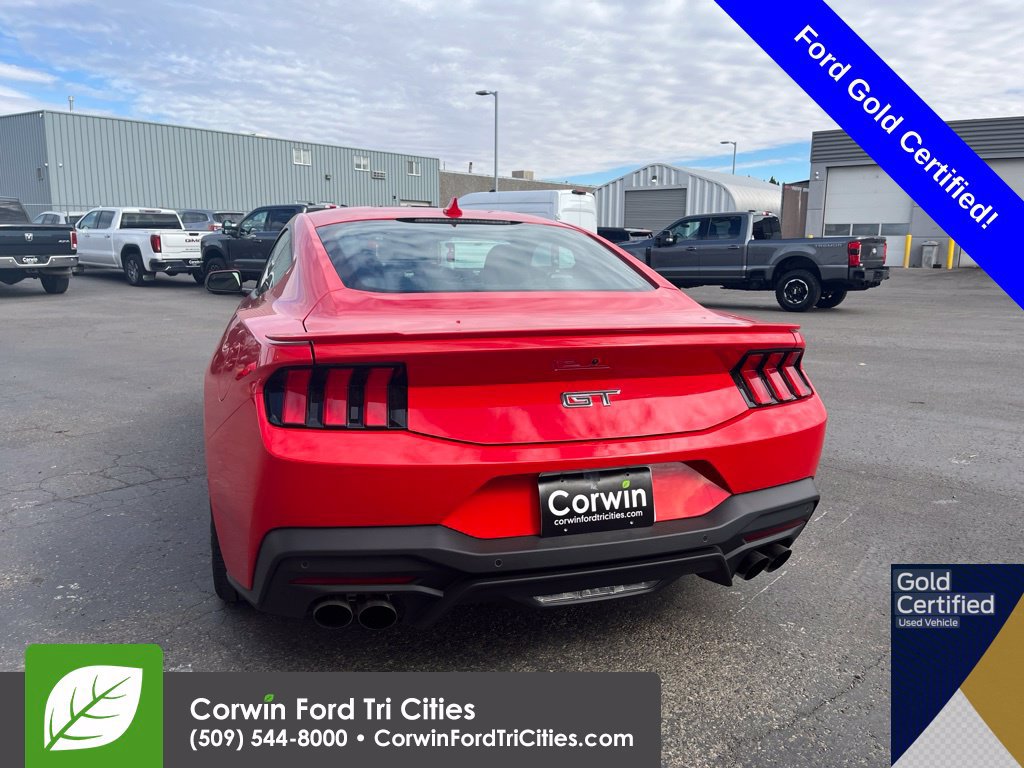 Used 2026 Ford Mustang GT Premium RWD image 5