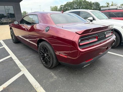 Used 2017 Dodge Challenger GT w/ Driver Convenience Group AWD/4WD image 6