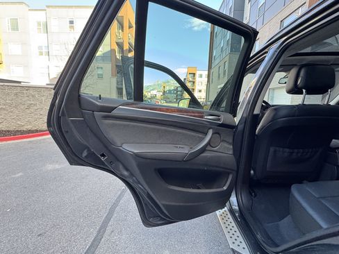 Used 2012 BMW X5 xDrive35i image 35