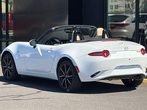 New 2026 MAZDA MX-5 Miata Grand Touring w/ Weather Package RWD image 6