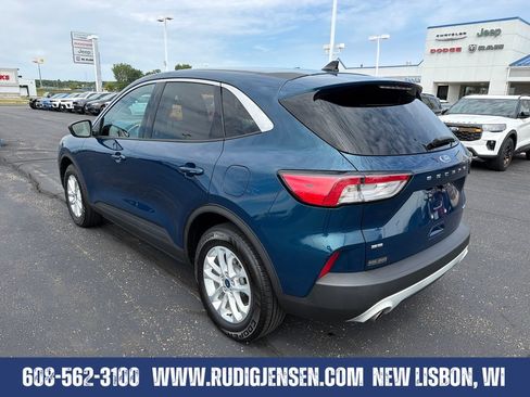 Used 2020 Ford Escape SE AWD/4WD image 3