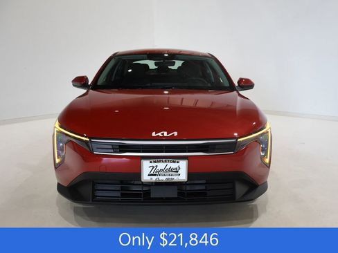 New 2025 Kia K4 LXS image 2