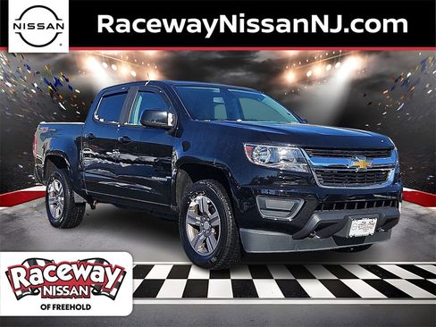 Used 2018 Chevrolet Colorado W/T w/ Custom Special Edition image 1