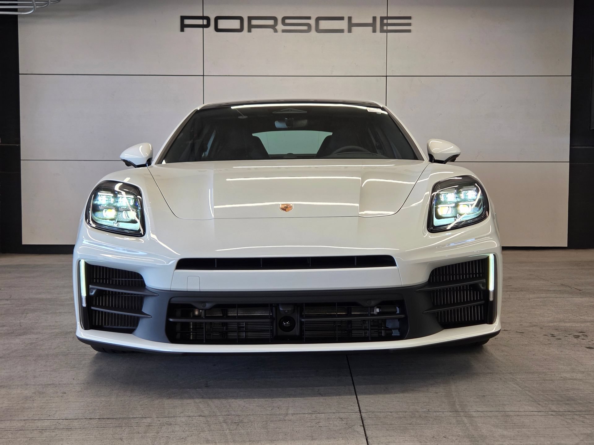 New 2026 Porsche Panamera 4 AWD/4WD image 28