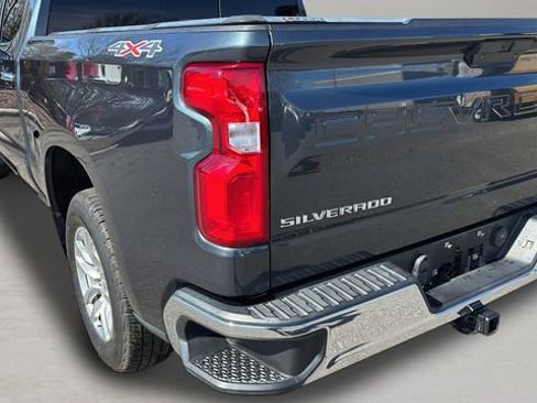 Used 2019 Chevrolet Silverado 1500 LTZ w/ LTZ Convenience Package image 32