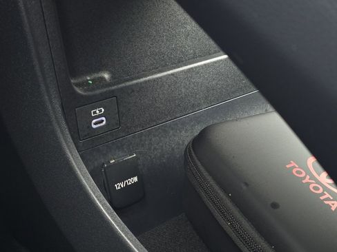 Certified 2024 Toyota bZ4X XLE w/ Weather Package image 31