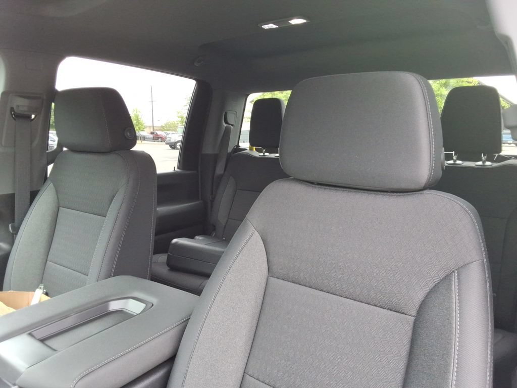 New 2026 Chevrolet Silverado 2500 Custom w/ Custom Convenience Package AWD/4WD image 22