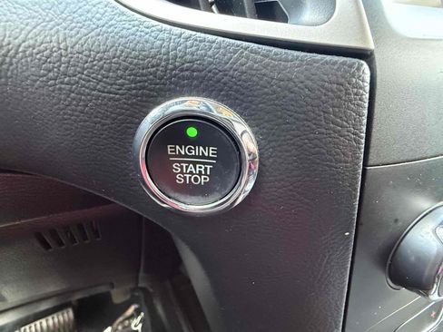 Used 2019 Ford Edge SEL w/ Equipment Group 201A image 8