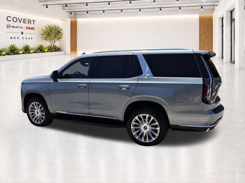Used 2023 Cadillac Escalade Premium Luxury w/ LPO, Floor Liner Package AWD/4WD image 12