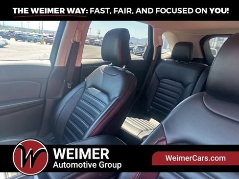 Used 2024 Ford Edge SEL AWD/4WD image 12