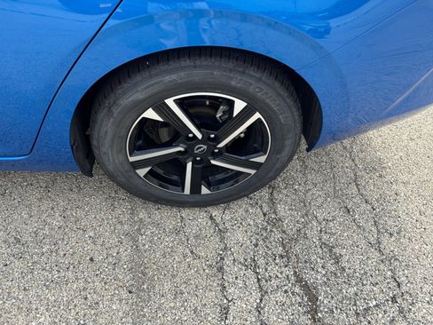 Used 2025 Nissan Sentra SV FWD image 27