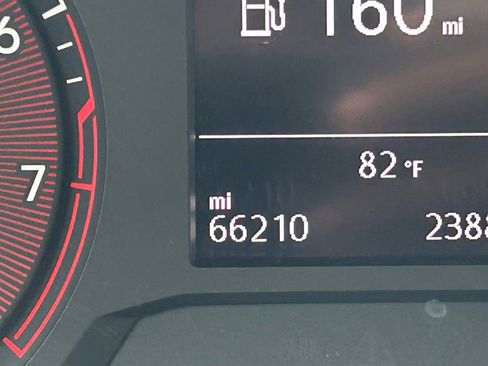 Used 2019 Volkswagen Jetta SE image 25