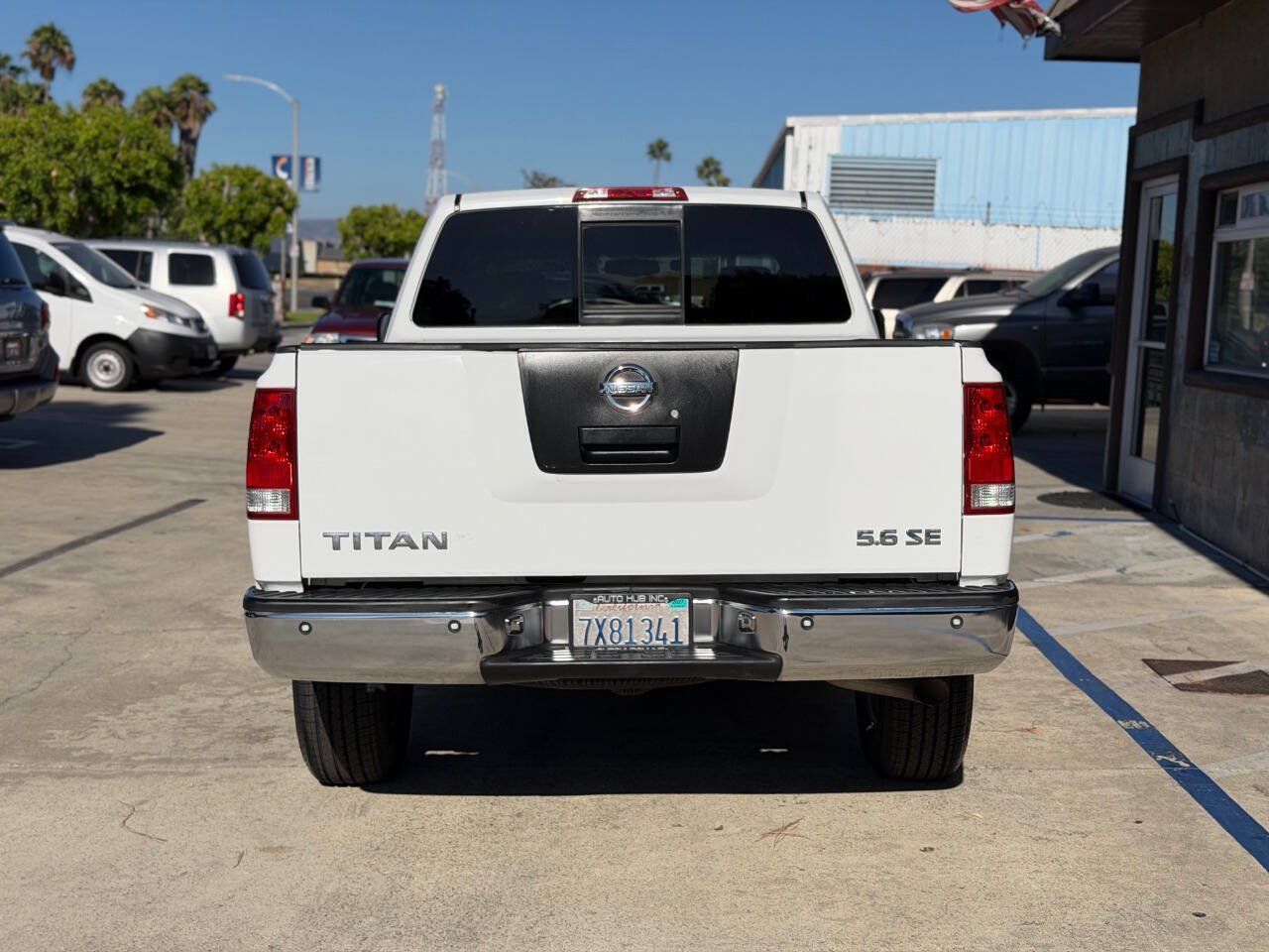 Used 2005 Nissan Titan SE RWD image 9