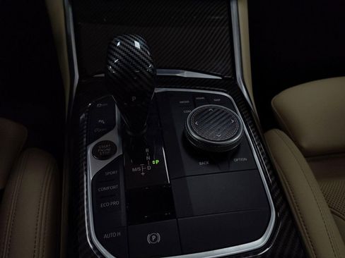 Used 2022 BMW 330i xDrive Sedan w/ Driving Assistance Package image 13