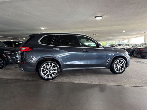 Used 2022 BMW X5 xDrive45e w/ Premium Package AWD/4WD image 6