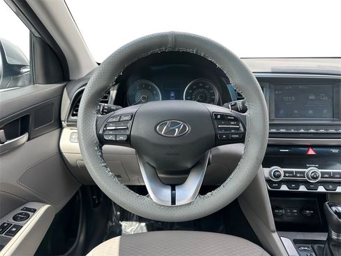 Used 2020 Hyundai Elantra SEL w/ Cargo Package (C1) image 11